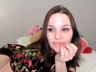 lemonadecandyyy's CamSoda show and profile