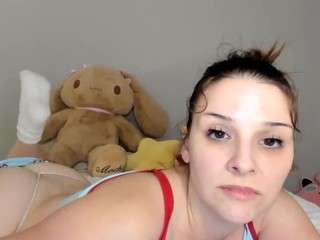 Live webcam model lemonadecandyyy on Soda Cams