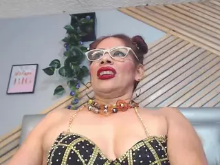 angely-owens's Live Sex Cam Show