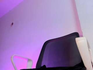 hotlittlebittch webcam