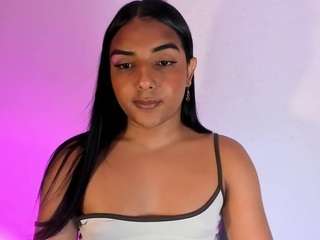hotlittlebittch