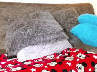 keira-fox's Live Sex Cam Show
