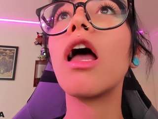 alice-rausing Live Webcam on CamSoda