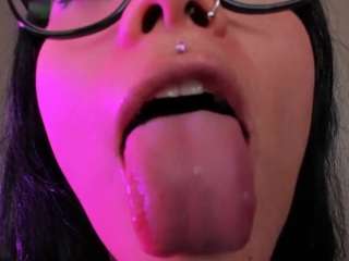 alice-rausing Live Webcam on CamSoda