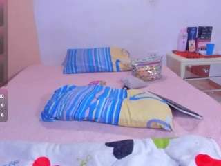 isabelle-adjanii Live Webcam on CamSoda