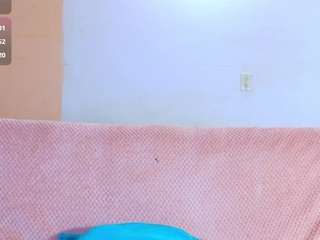 isabelle-adjanii webcam