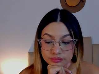 little-tequila3 live webcam show