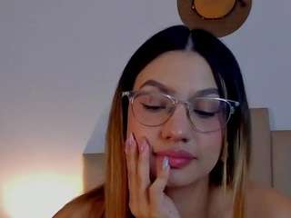 little-tequila3 live webcam show