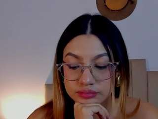 little-tequila3 live webcam show