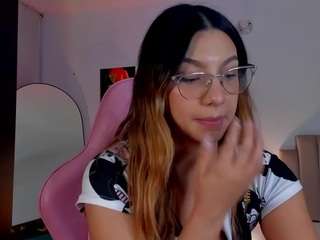 little-tequilla3 live webcam show