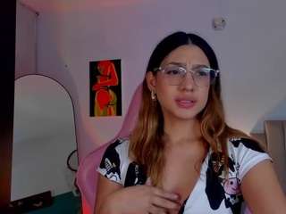 little-tequilla3 live webcam show