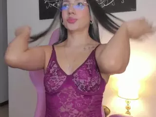 little-tequilla3's Live Sex Cam Show