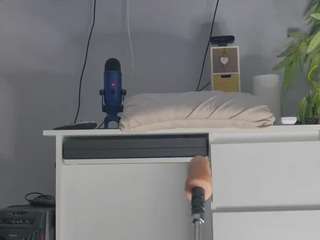 LuckyyStrike