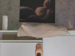 LuckyyStrike's Live Sex Cam Show