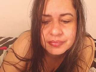 milfnaughtyy
