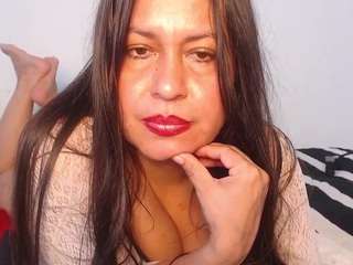 milfnaughtyy