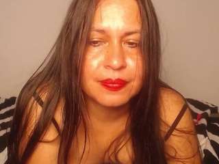 milfnaughtyy