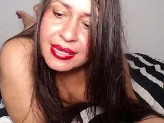 milfnaughtyy