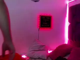 Allie Vergara's Live Sex Cam Show