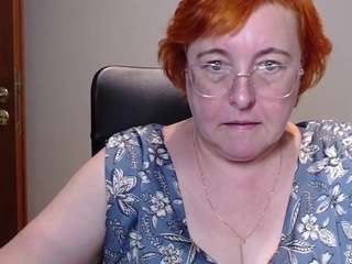 CurvyJoanna
