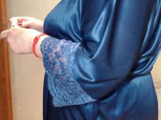 curvyjoanna Live Webcam on CamSoda