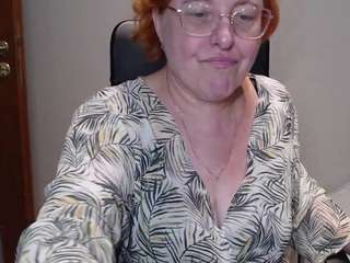 CurvyJoanna