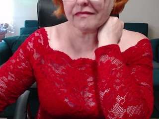 CurvyJoanna