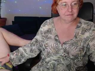 curvyjoanna
