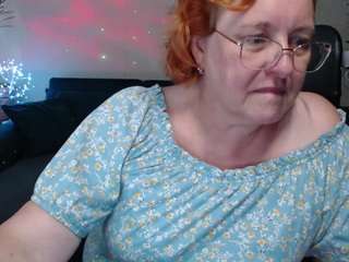 CurvyJoanna