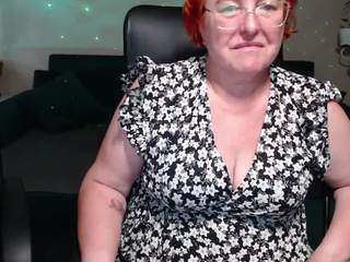 curvyjoanna webcam