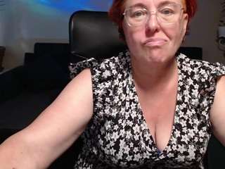 curvyjoanna webcam