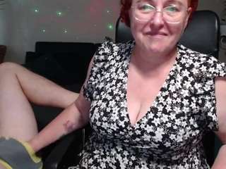 curvyjoanna webcam