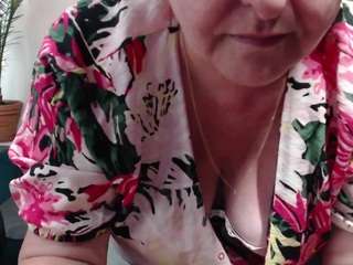 CurvyJoanna
