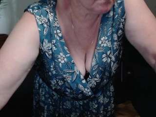 CurvyJoanna