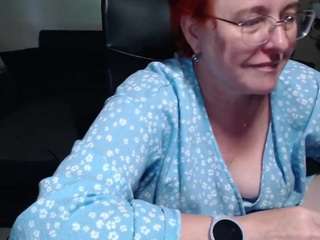 curvyjoanna webcam