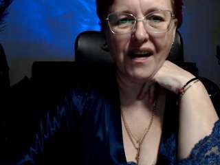 curvyjoanna from CamSoda