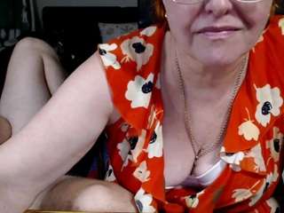 curvyjoanna webcam model