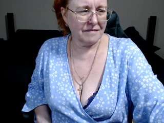 curvyjoanna webcam