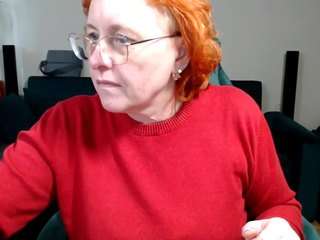 curvyjoanna live cam profile