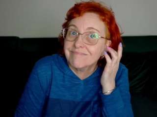 curvyjoanna's CamSoda show and profile