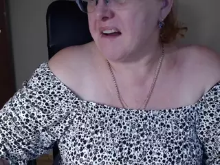 CurvyJoanna's Live Sex Cam Show