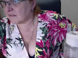 CurvyJoanna's Live Sex Cam Show