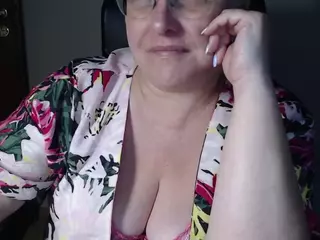 CurvyJoanna's Live Sex Cam Show