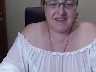 CurvyJoanna's Live Sex Cam Show
