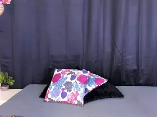 DENISE WOLFE's Live Sex Cam Show