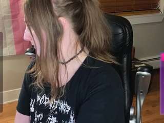 luluvaladon Live Webcam on CamSoda