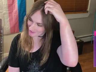 luluvaladon from CamSoda