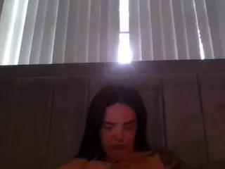 aaliyahhs's Live Sex Cam Show