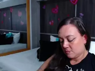 Sararousse's Live Sex Cam Show