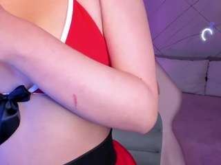 Live webcam model ammy-camm on Soda Cams